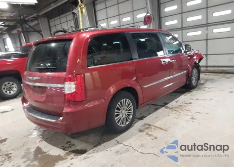 2014 Chrysler Town & Country Touring-L 30Th Anniversary from USA, damaged, VIN 2C4RC1CG3ER460831